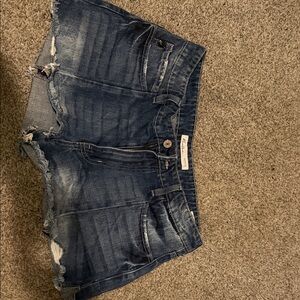 Woman’s kancan shorts